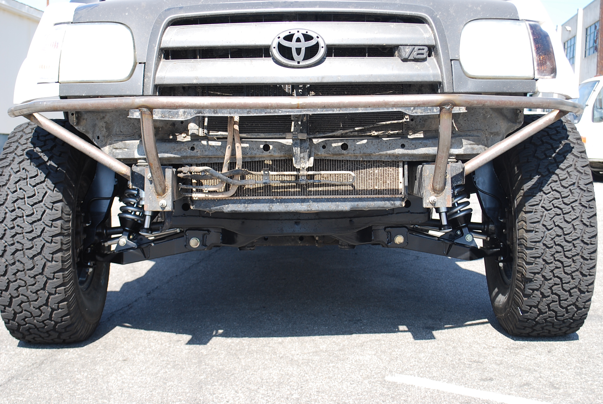 XLT Series Tundra 00-06 Front Suspension Kit - Solo Motorsports