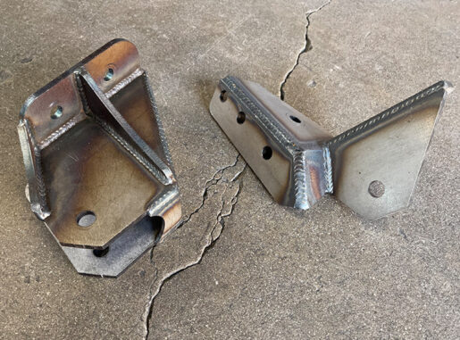 Dana-44-Beam-Pivots4 Dana 44 TTB Pivot Brackets / 1980-1996 Ford Bronco & F-150