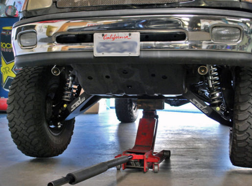 XLT-Series-Tundra-00-06-Front-Long-Travel-Suspension-Kit-14 XLT Suspension kit tundra
