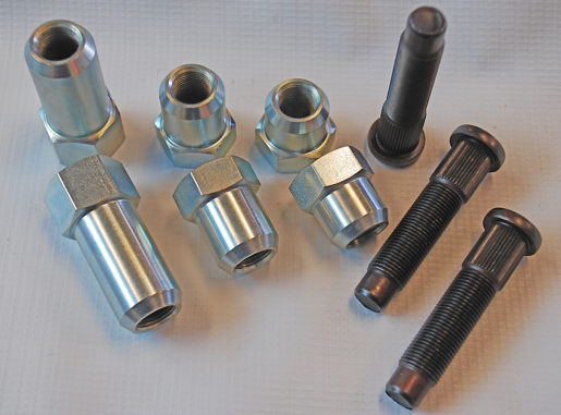 SOLO_Motorsport_5-8th_Lug-Nut_3_all 5/8" Race Lug Nuts with 30-Degree Conical Seat